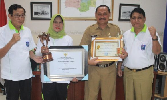 Bawah Penghargaan