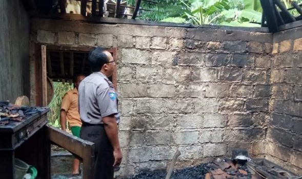 Kebakaran-Karanganyar.jpg