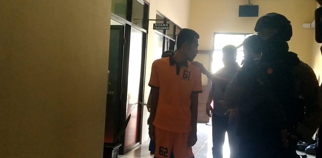 pengoplos elpiji pekalongan