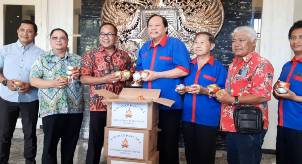 kue keranjang gratis