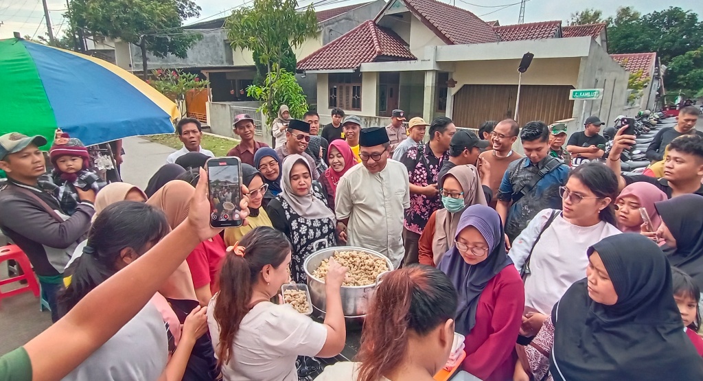 Bazar Ramadan di Tlogosari Semarang