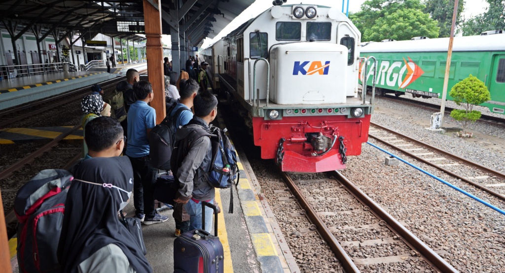 KA tambahan untuk lebaran