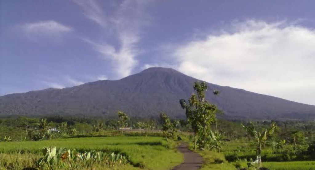 gunung slamet diusulkan jadi taman nasional