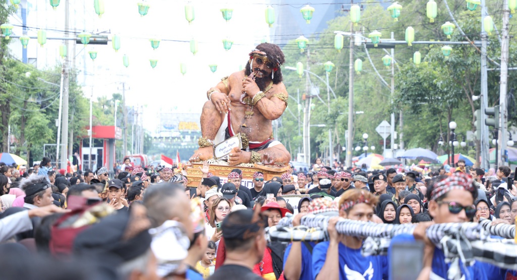 pawai ogoh-ogoh di Semarang