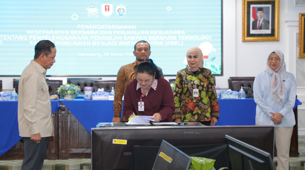 pengelolaan sampah semarang raya