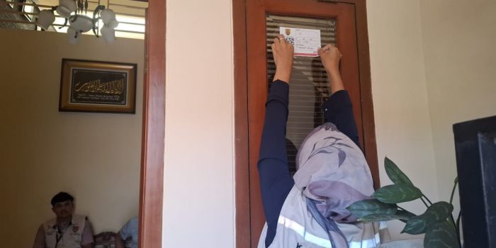 pemutakhiran data pajak menggunakan stiker IQRO