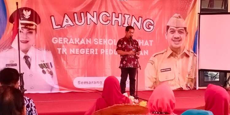 gerakan sekolah sehat di semarang