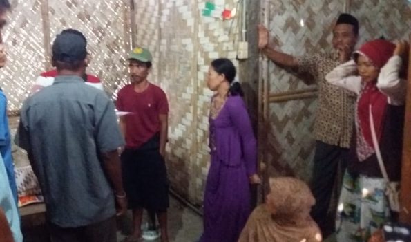 kiri 2 Gantung Diri