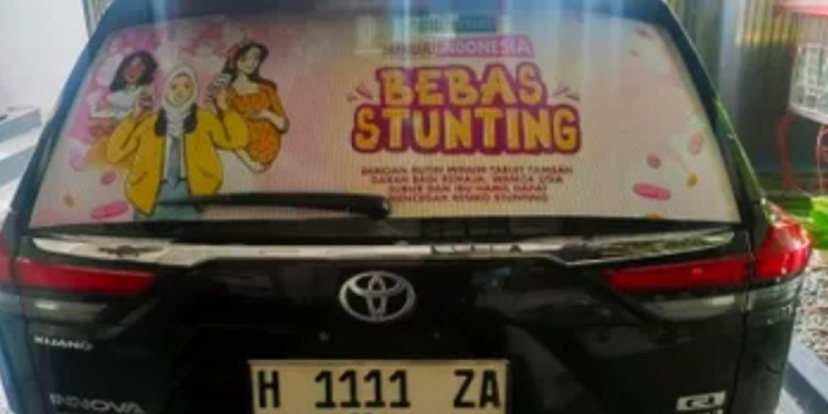 mobil dinas wali kota semarang anti stunting
