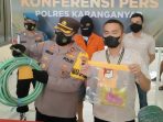 polres-karanganyar-tangkap-pemerkosa-bocah-hingga-terluka-kamis-2392021-2_169.jpeg